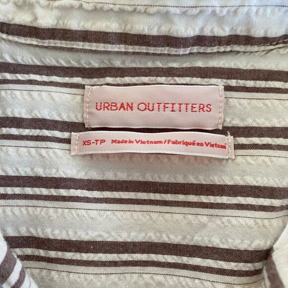 Urban Outfitters Striped Oversized Button Front Shirt in White and Brown - Picture 2 of 4
